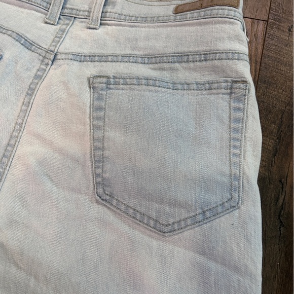 Light Wash Gloria Vanderbilt Jeans Size 14 - Picture 7 of 9